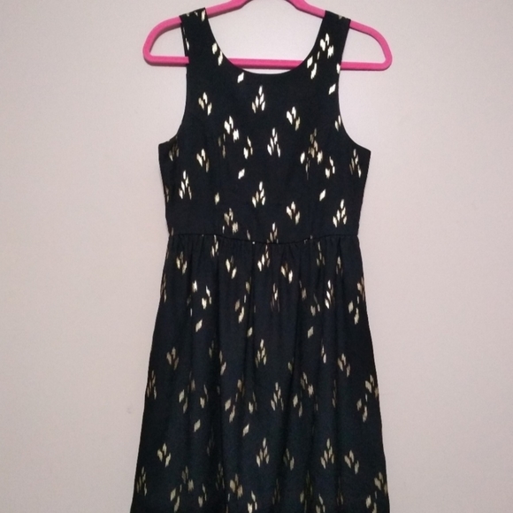 Everly black and gold dress - Picture 3 of 4